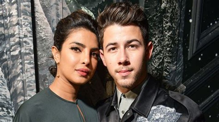 Nick Jonas & Priyanka Chopra’s Horseback Riding Date Is Full Of PDA – Hollywood Life