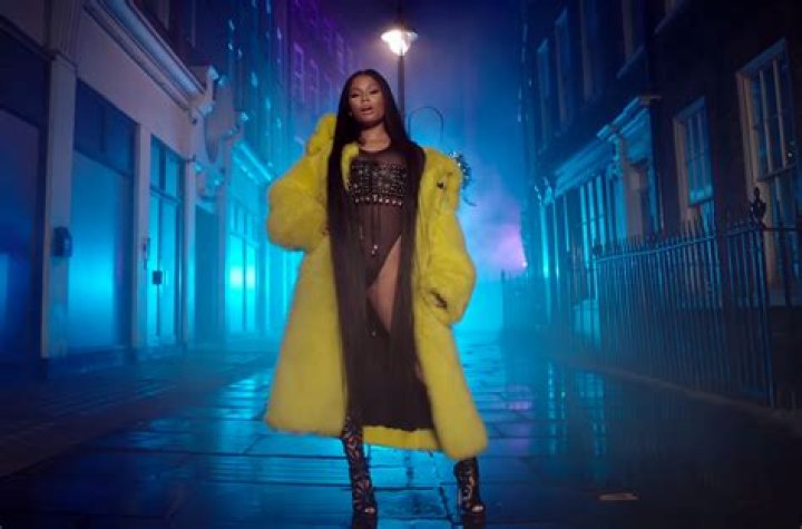 Nicki Minaj, Drake, Lil Wayne & Rah Ali In The ‘No Frauds’ Music Video — PICS