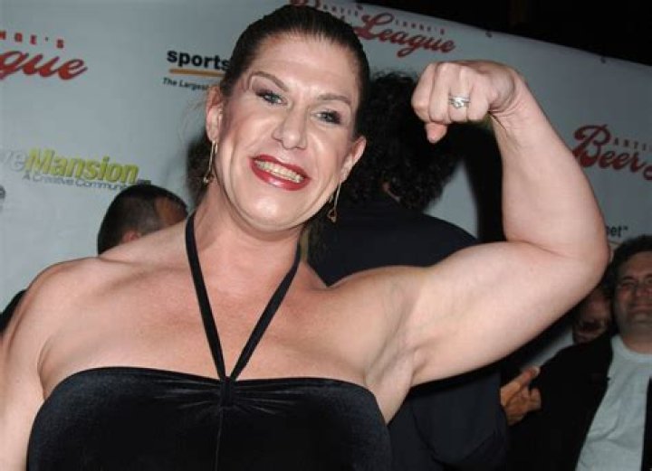 Nicole Bass Bio – Hollywood Life