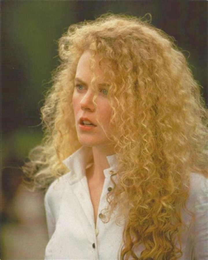 Nicole Kidman Rocks Her Iconic ’90s Curls in Rare Selfie After Spending Weeks Filming Lucille Ball Biopic