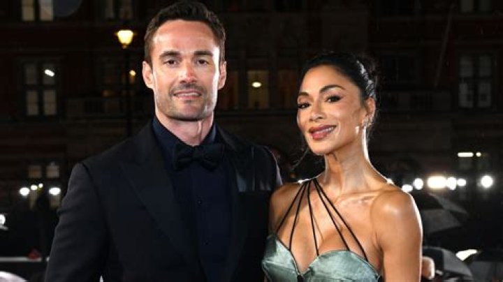 Couple Breaks-Up After 3 Years – Hollywood Life