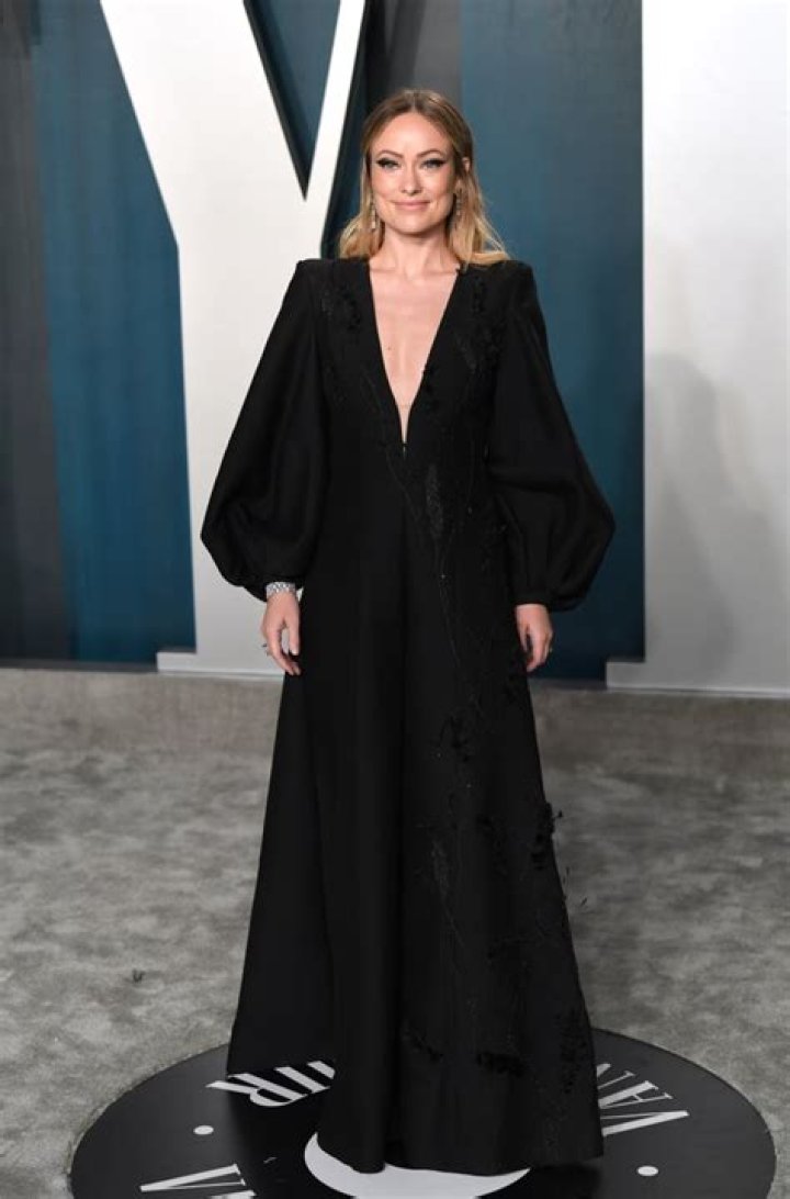 See Her Revealing Look – Hollywood Life