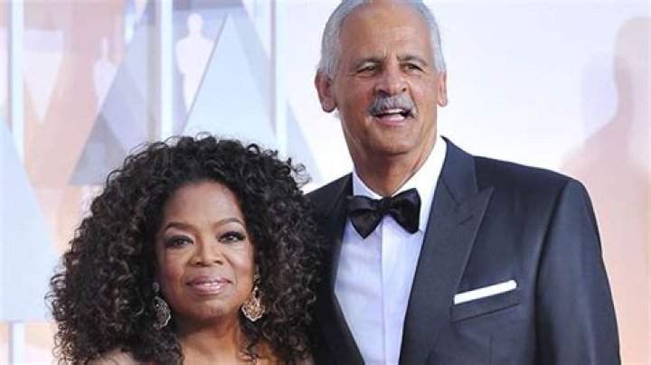 Oprah Gets A Big Hug & Kiss From Stedman Graham As They Reunite After His 14 Days Of Isolation