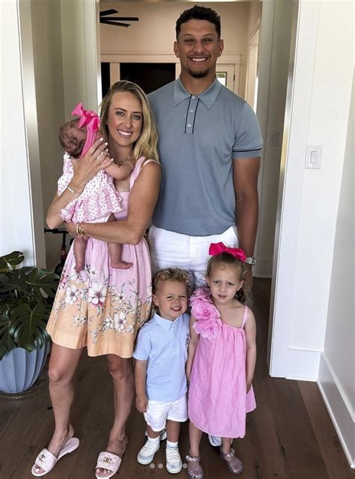 Brittany Matthews Reveals Why She & Patrick Mahomes Aren’t Sharing Pics Of Newborn Daughter Yet