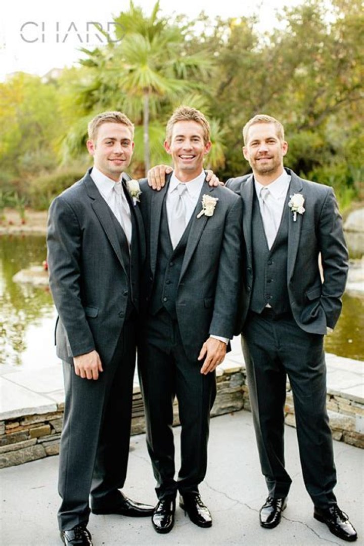 Best Man At Brother’s Wedding 6 Weeks Before Death — New Pic – Hollywood Life