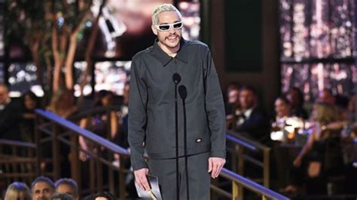 Pete Davidson Makes Surprise Emmys Appearance & Fans Think He’s Dressed Like Kanye West