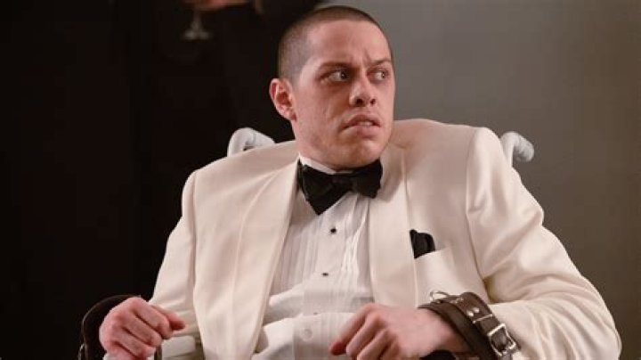 Pete Davidson Opens Up About ‘Dark & Scary’ Time When He Had Suicidal Thoughts In Intimate New Interview