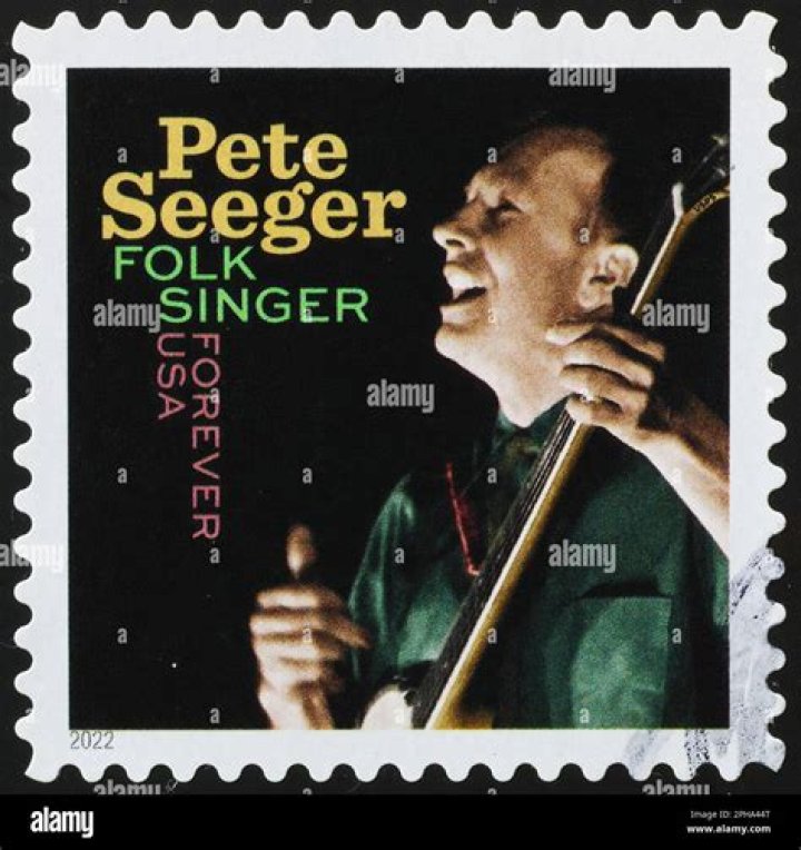 Pete Seeger — Folk Artist’s Life In Pics