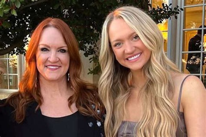 ‘Pioneer Woman’ Star Ree Drummond Reveals Her Daughter Alex, 23, Is Engaged