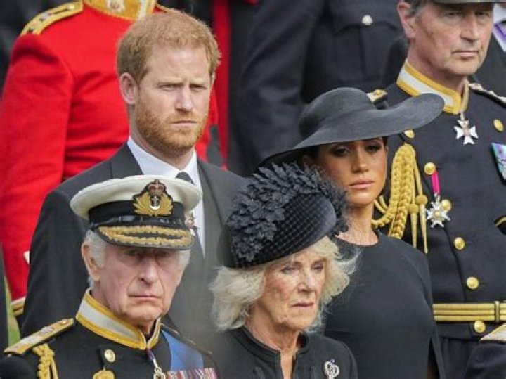 Prince Harry’s Memoir ‘Spare’: Bombshell Confessions On Prince William, Meghan Markle, & More