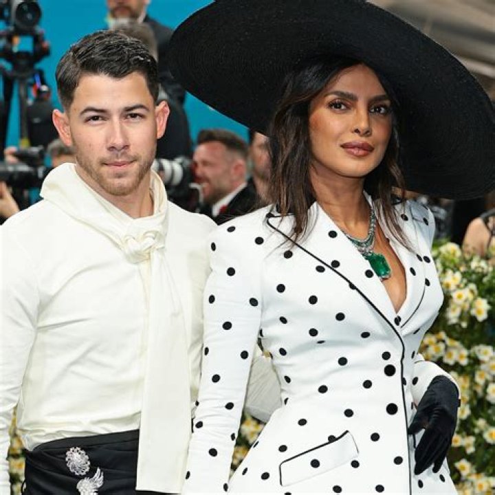 Priyanka Chopra Reveals 1st Time Nick Jonas Wrote Song About Her – Hollywood Life