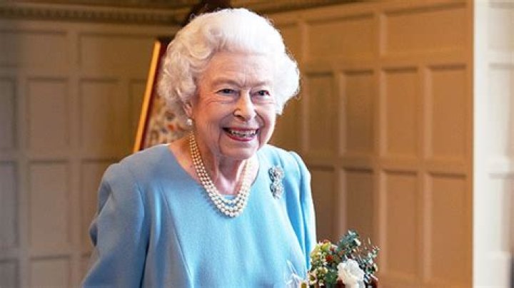 Queen Elizabeth Seen For The 1st Time Since Death Rumors In Virtual Meetings From Windsor Castle