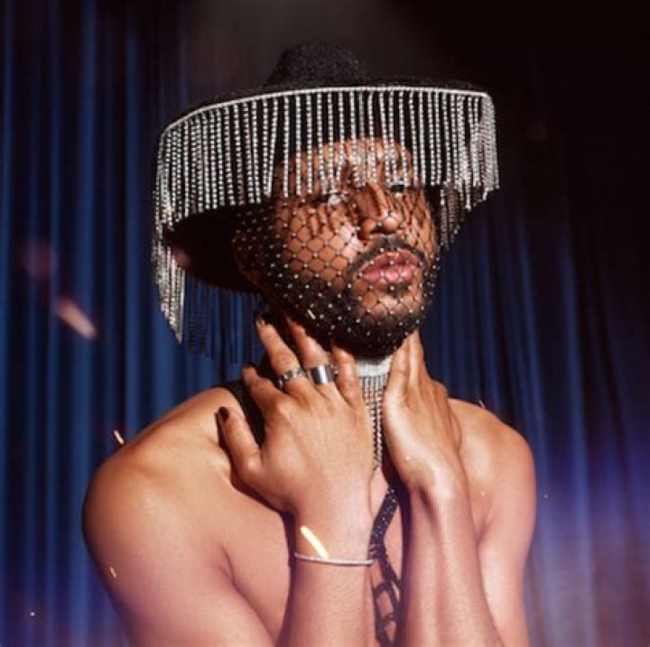 Rayvon Owen Profile – Hollywood Life