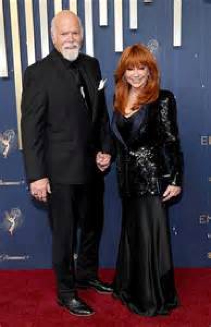 Reba McEntire’s Boyfriend: Meet Rex Linn & Learn More About Her Past Marriages