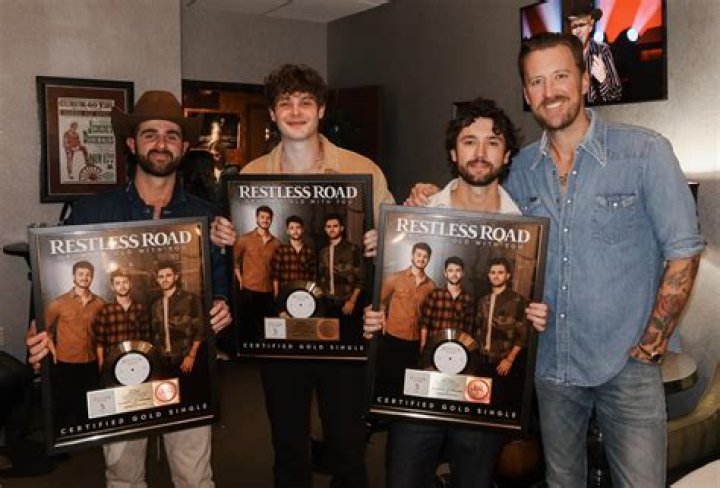 Group Talks New Music, TikTok & More – Hollywood Life