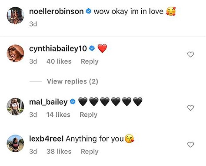 Relationship With Girlfriend Goes Public – Hollywood Life