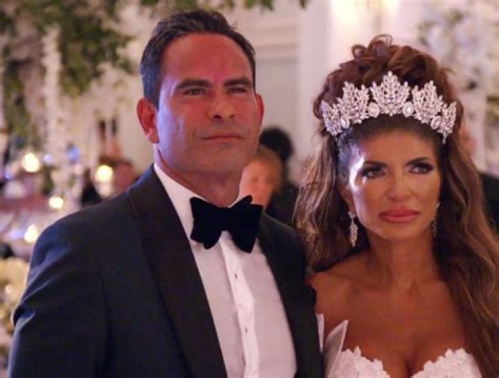 ‘RHONJ’ Recap: A Psychic Exposes Teresa Giudice’s Secret New Romance