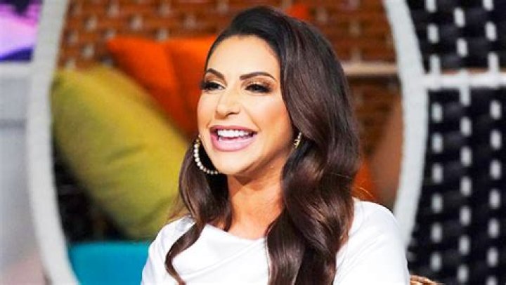 ‘RHONJ’ Star Jennifer Aydin Says She ‘Regrets’ Controversial Nose Job – Hollywood Life