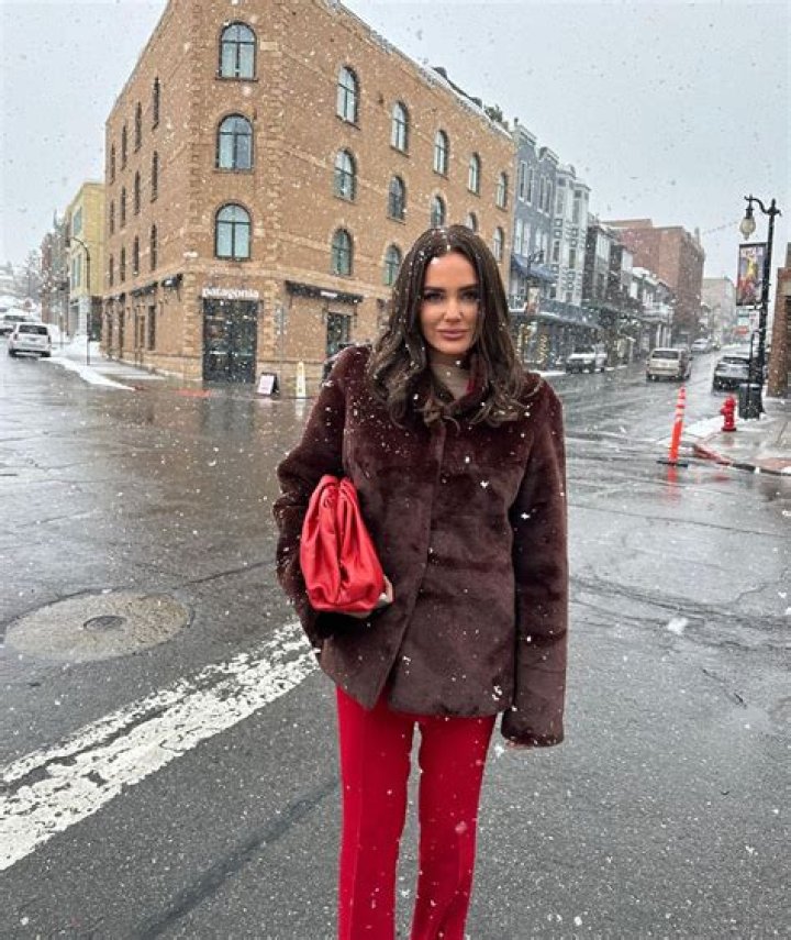 RHOSLC’s Meredith Marks Survives Car Crash: Photos – Hollywood Life