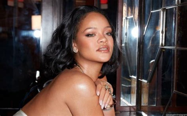Rihanna Crashes A Fan’s Birthday Celebration In The Sweetest Way – Watch Cute Video