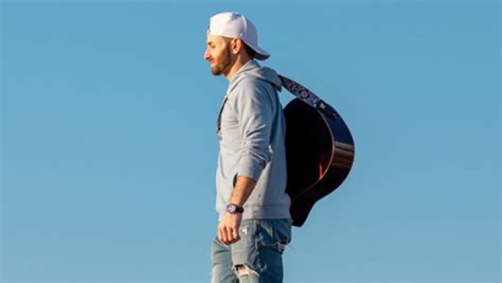 Rob Roth Unleashes A ‘Futuristic Vibe’ In The Video For His Electric Breakup Bop ‘Breathe Into My Heart’