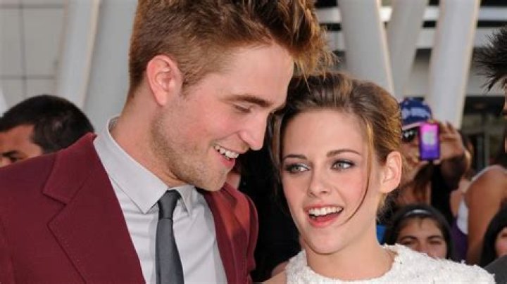 Kristen Stewart: Given Up On Trying To Get Robert Pattinson Back