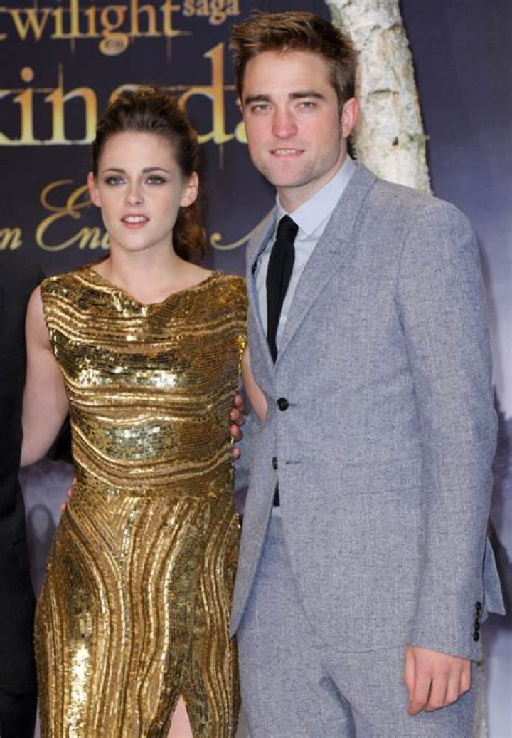 Kristen Stewart & Robert Pattinson: Real Reason They Had Christmas Apart