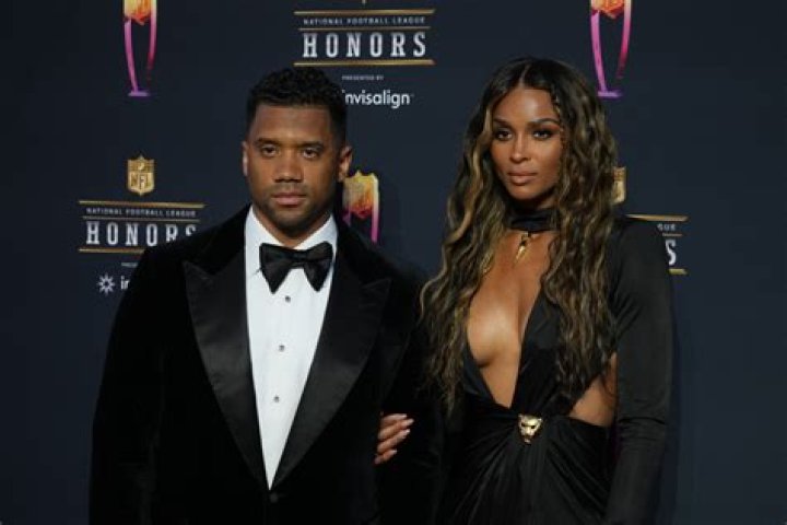 Ciara & Russell Wilson: Their Sweetest PDA Moments: PICS