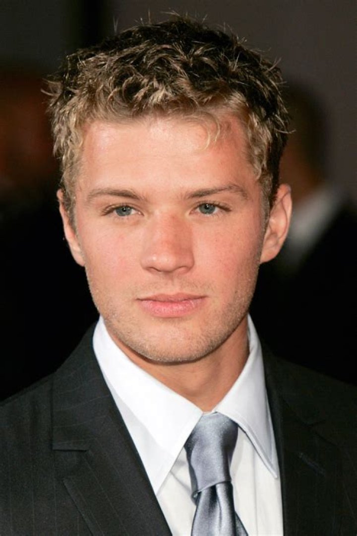 Ryan Phillippe Celebrity Profile – Hollywood Life