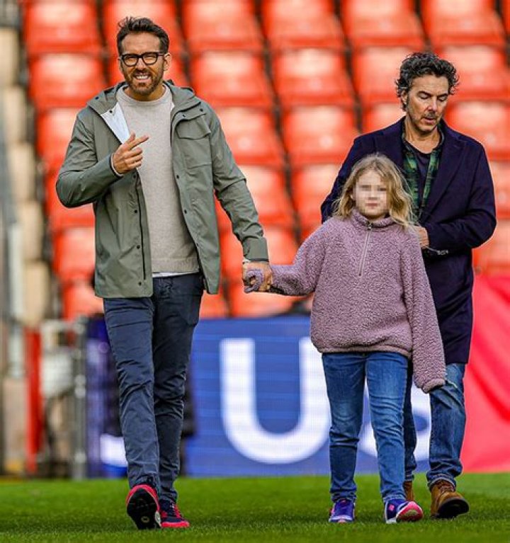 Ryan Reynolds Takes Daughter James, 8, To Wrexham’s FA Cup Match – Hollywood Life