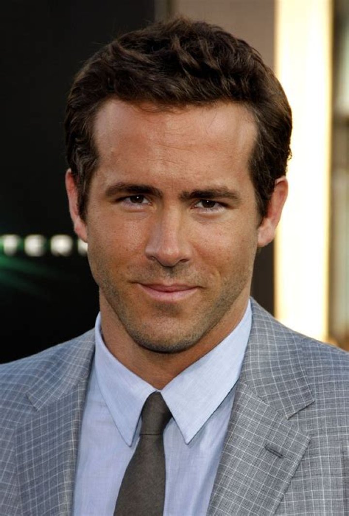 Ryan Reynolds – Hollywood Life