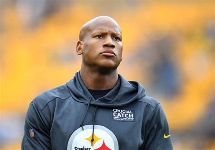 Ryan Shazier News, Photos and Videos – Hollywood Life