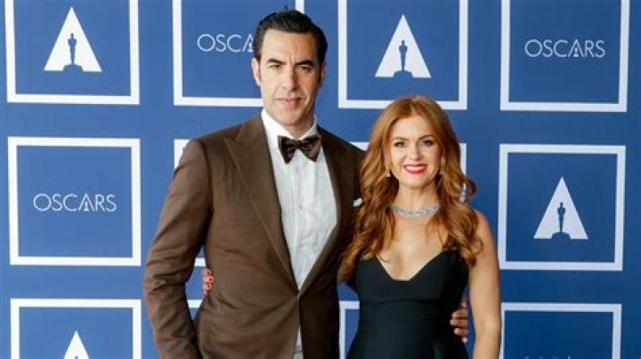 Sacha Baron Cohen & Isla Fisher’s Timeline Together – Hollywood Life