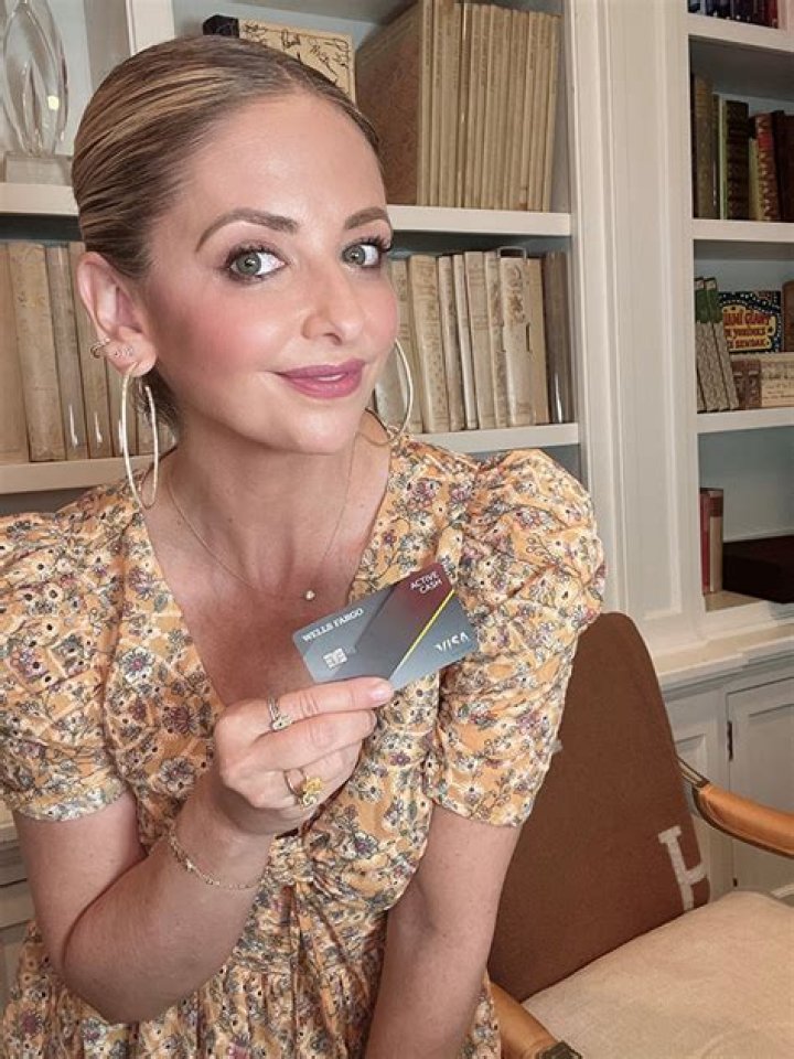 Sarah Michelle Gellar Reacts To Neve Campbell Leaving ‘Scream’ – Hollywood Life