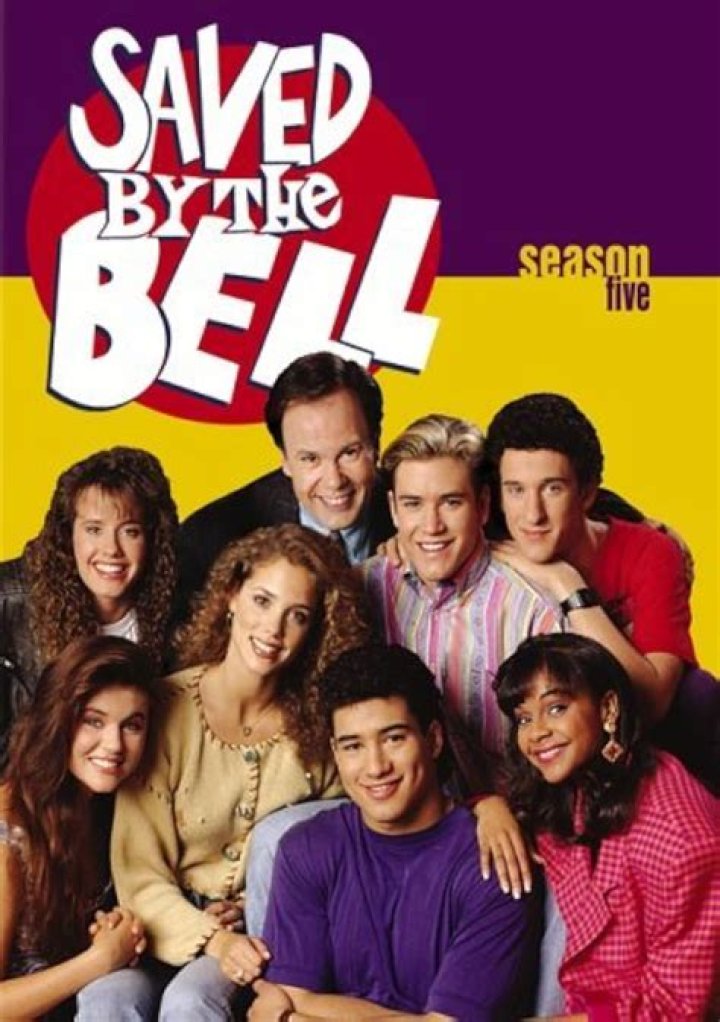 ‘Saved By The Bell’ Reboot Trailer Reunites A.C. Slater & Jessie Spano – Hollywood Life