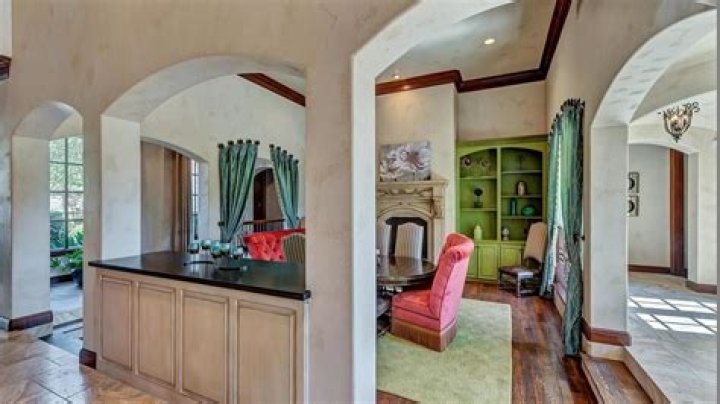 Selena Gomez’s $3.5 Million Texas ‘Dream Home’ — SEE PICS