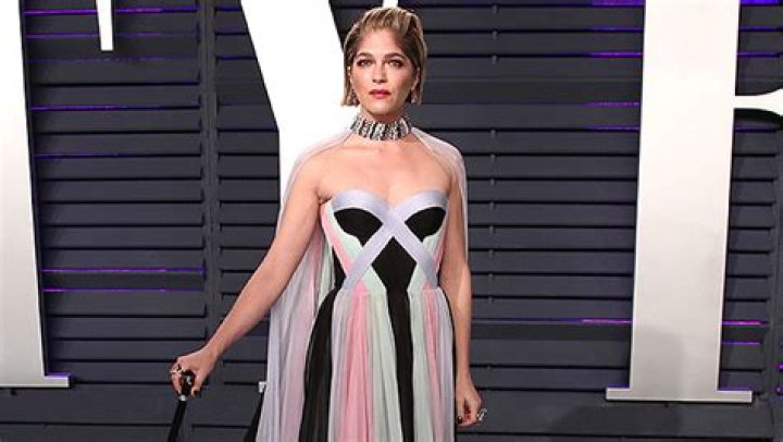 See Gorgeous Pics – Hollywood Life