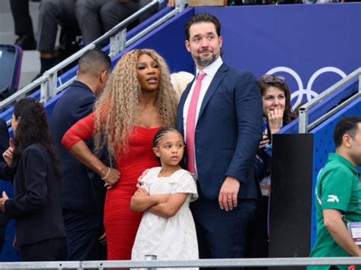 Serena Williams’ Daughter Olympia, 2, Gets Caught In The Rain With Dad Alexis In Cute Video