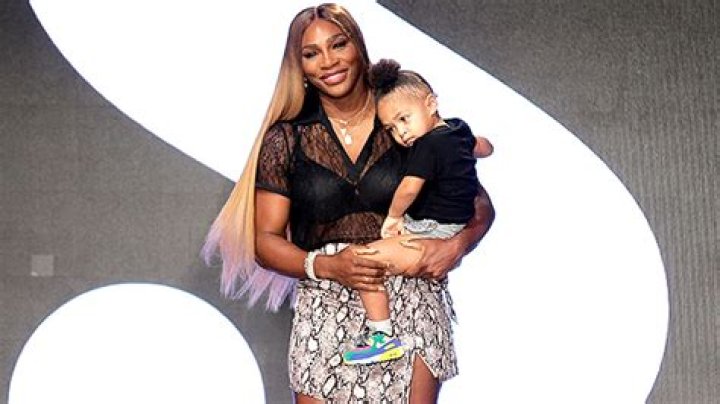 Serena Williams & Daughter Olympia, 3, Rock Out To ‘Paw Patrol’ With Adorable Duet — Watch