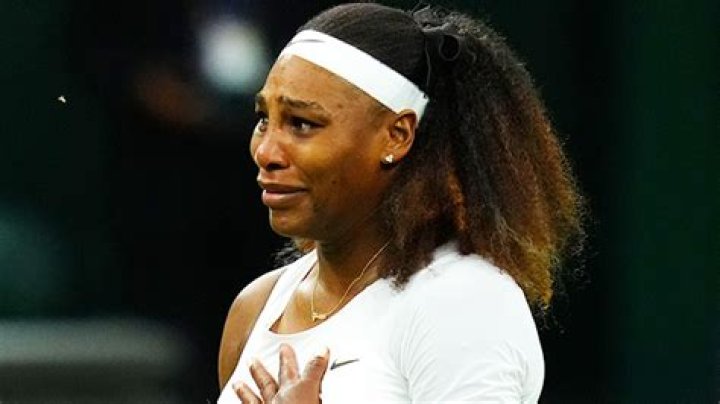 Serena Williams Withdraws From Wimbledon In Tears After Suffering A Leg Injury — Watch