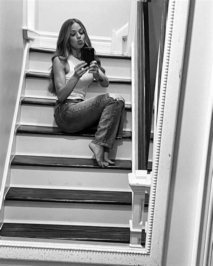 Sexton — Photos Of The Australian Rapper – Hollywood Life