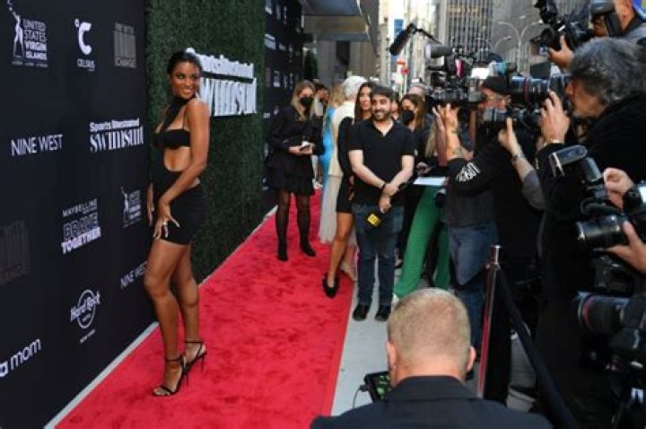 ‘SI Swimsuit’ 2022 Release Party: Photos – Hollywood Life