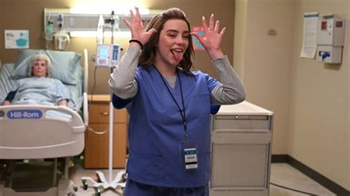 Billie Eilish Is A TikTok Twerking Nurse – Video – Hollywood Life