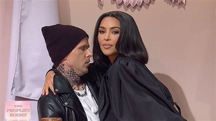Kim Kardashian Spoofs Kourtney & Travis Barker – Video – Hollywood Life