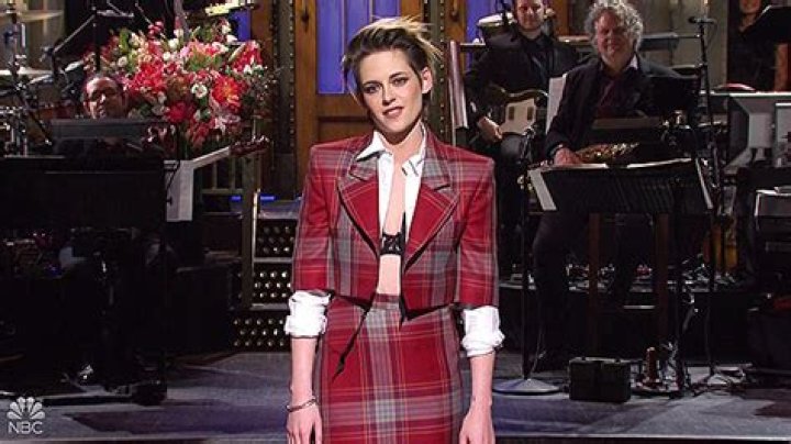 Kristen Stewart Hosts ‘SNL’: Recap – Hollywood Life