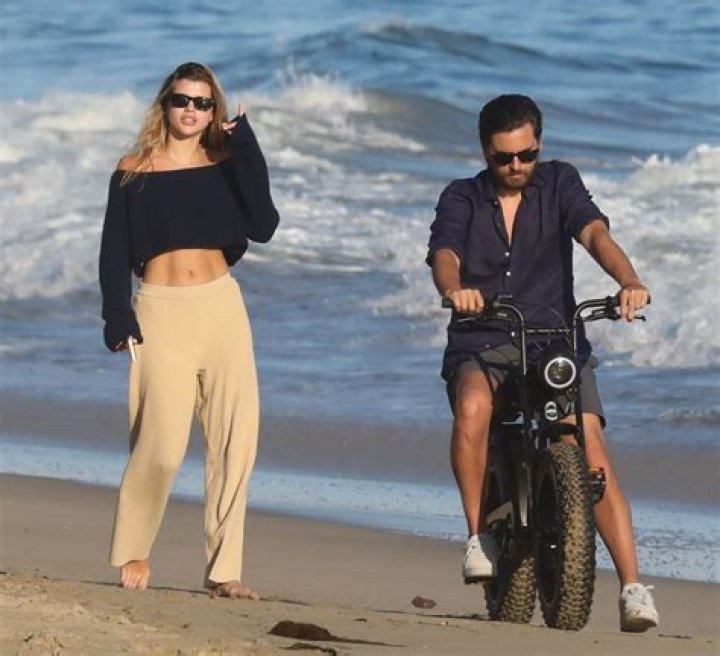 Sofia Richie Hits The Beach In A Sexy Snakeskin Bikini With BF Scott Disick & Galpal — Pics
