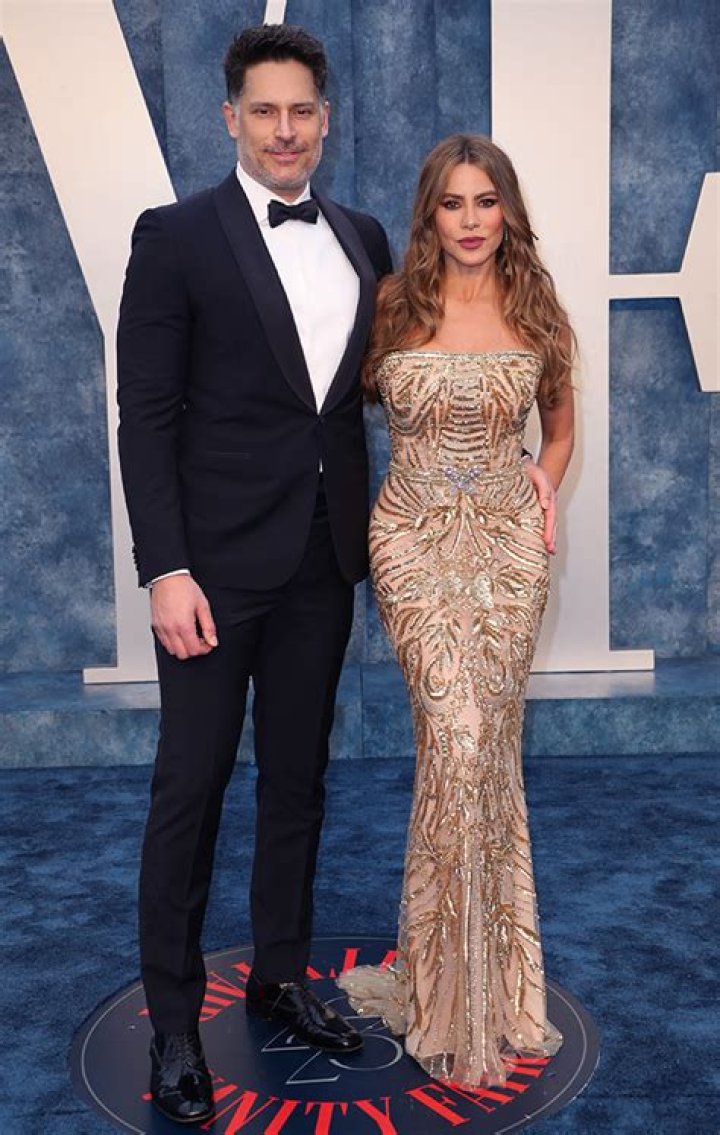 Sofia Vergara Has Night Out With ‘Too Many Laughs’ In Tampa 2 Weeks After Split