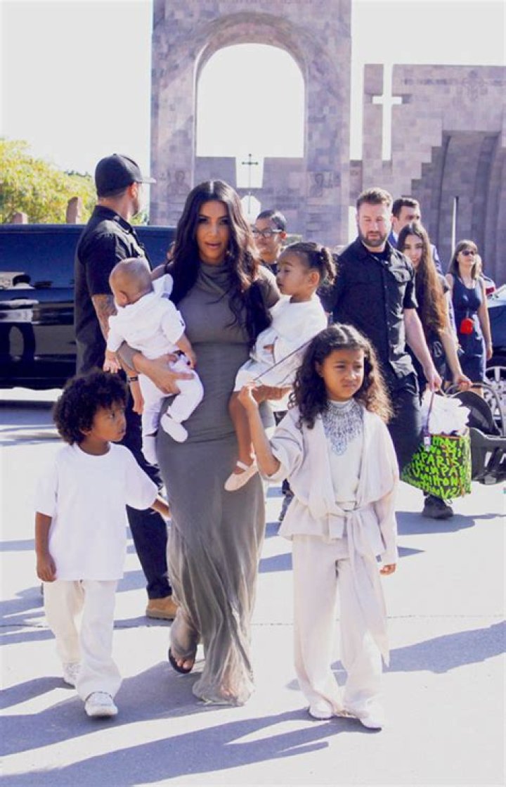 Stars Who Have More Than 3 Kids: Kim Kardashian & More