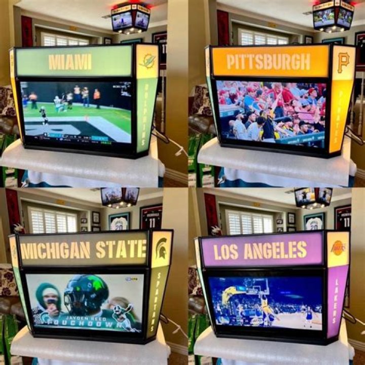 Celebs Caught Kissing On Jumbotrons At Sports Games — PICS