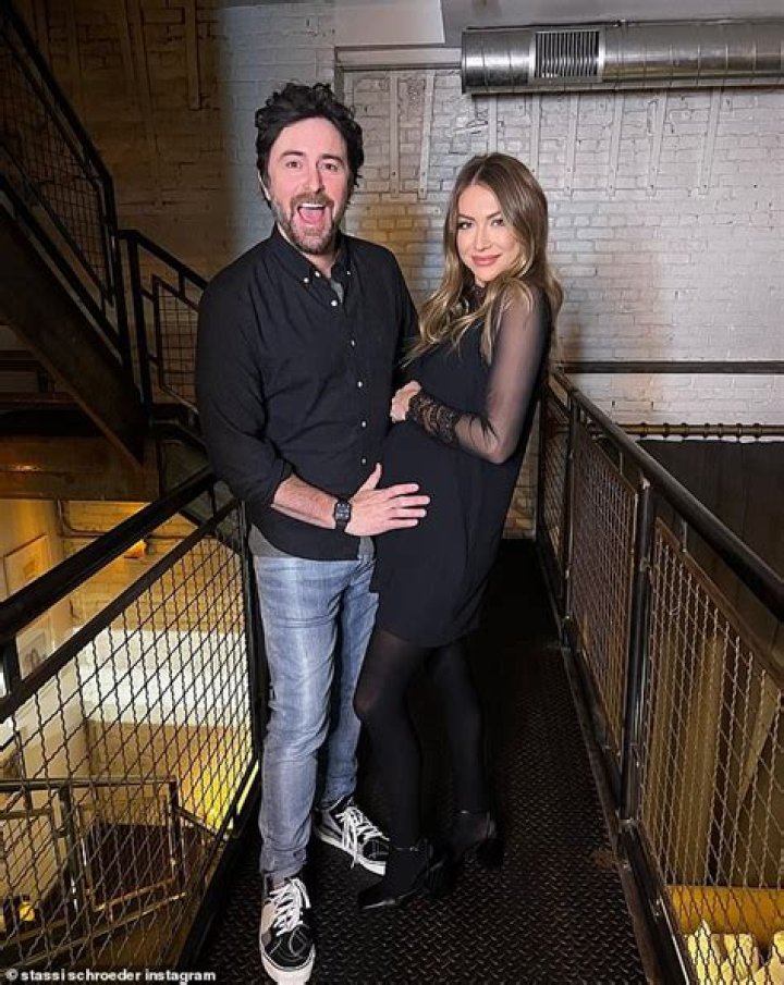 Stassi Schroeder Cradles Bare Bump In New Pic As Fiancé Beau Clark Celebrates Their Anniversary